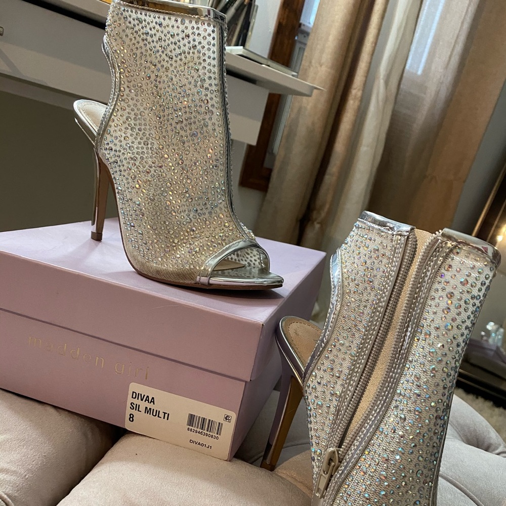 Steve Madden Madden Girl open toe booties